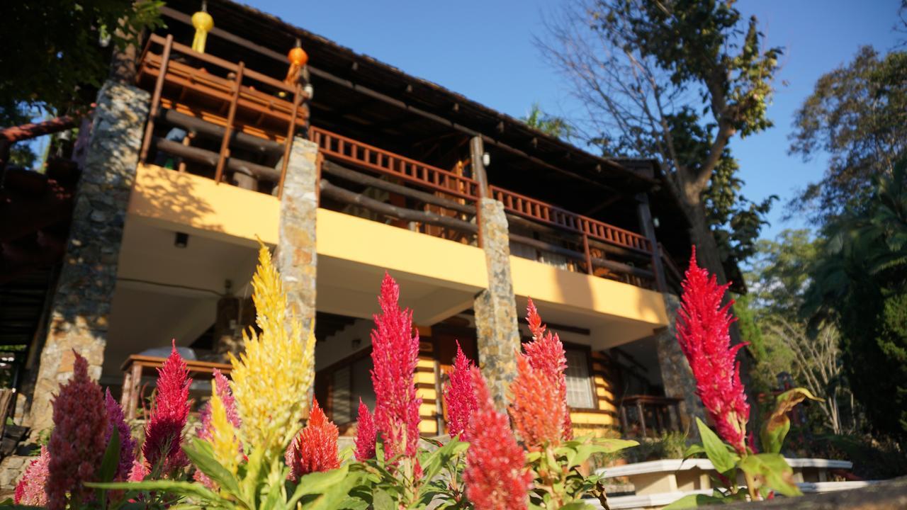 Phutarntree Resort Chiang Mai Extérieur photo